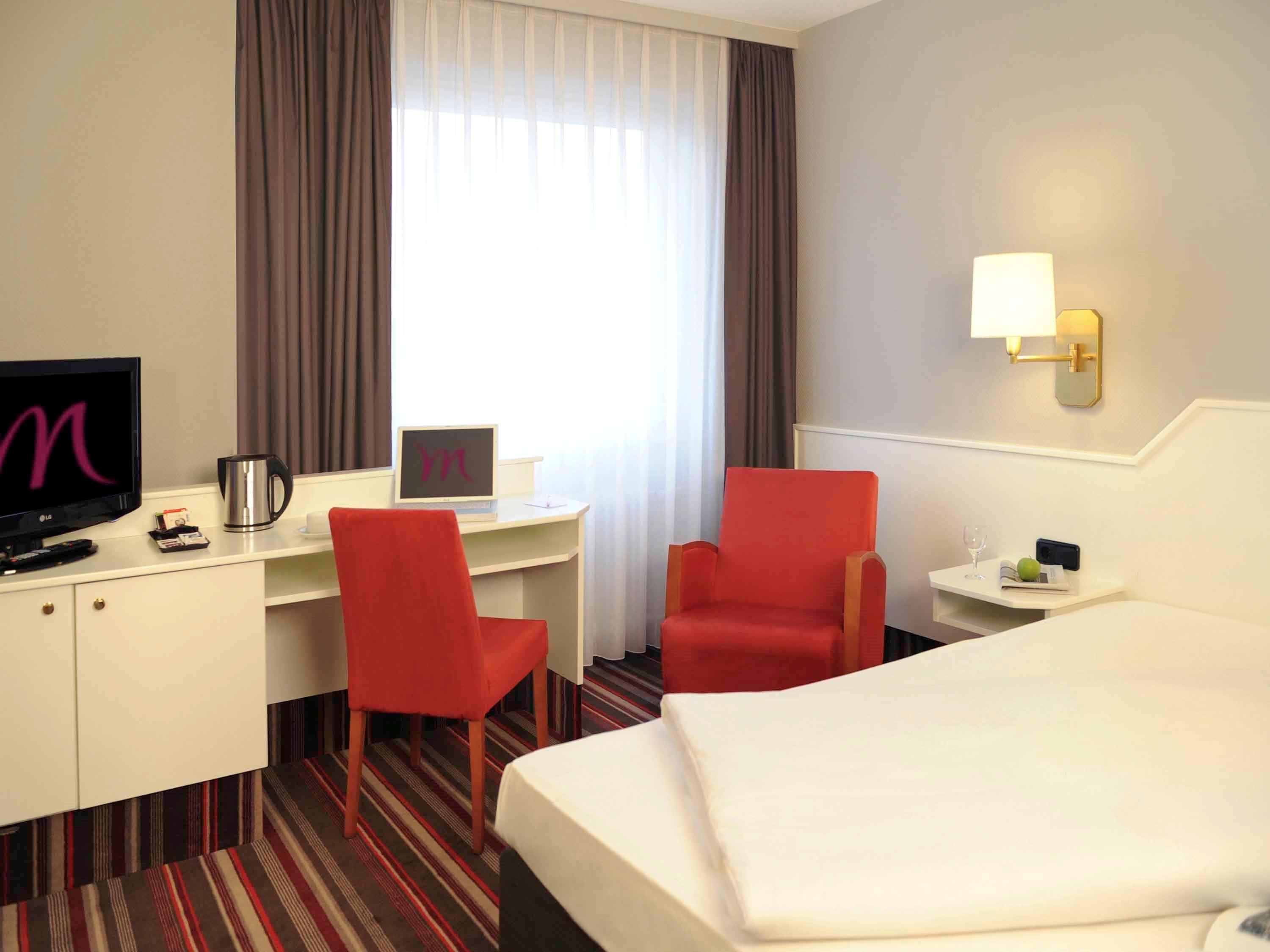 Mercure Hotel Bad Homburg Friedrichsdorf Exterior photo
